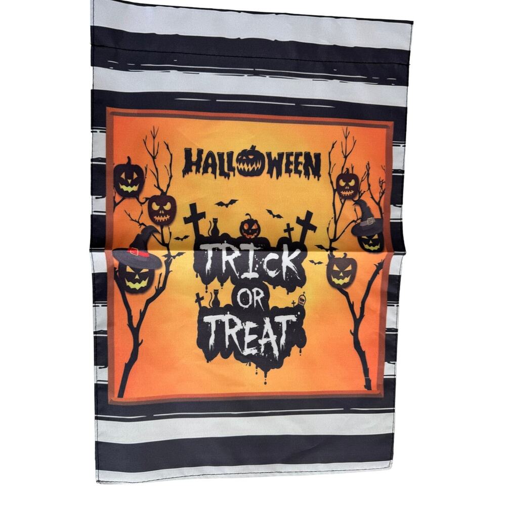 NWOT Halloween Trick or Treat Banner Flag Spooky Black Orange Pumpkins Polyester